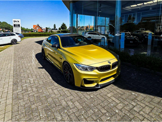 DVX Cars - BMW M4