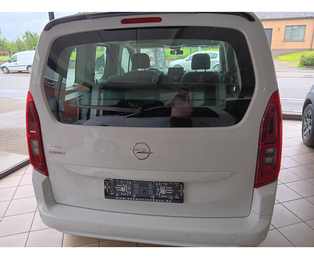 Opel Combo Life Edition 1.2 110 pk 2 schuifdeuren 432 km demo Garage Van Wassenhove