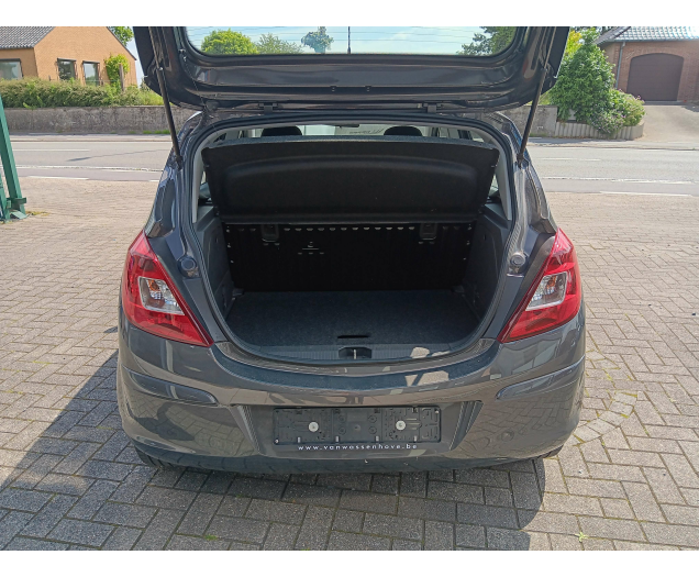 Opel Corsa D Enjoy 1.2 benzine asteroid grey Garage Van Wassenhove