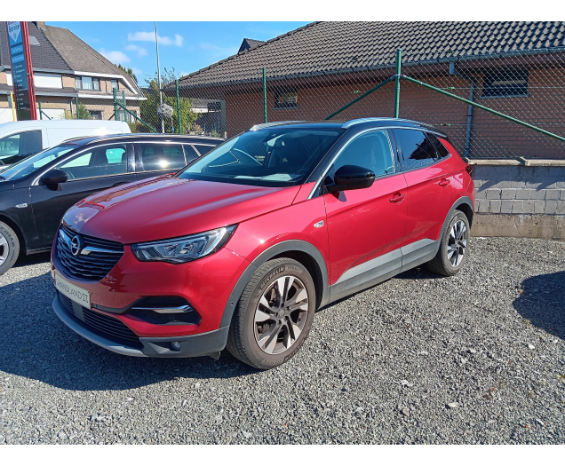 Opel Grandland X 1.2 Turbo Innovation 130 pk manueel **OVERNAME** Garage Van Wassenhove