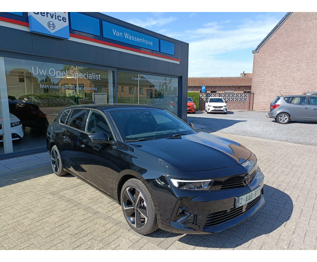 Opel Astra Sports Tourer 1.2 Turbo GS S/S 130pk **OVERNAME** Garage Van Wassenhove