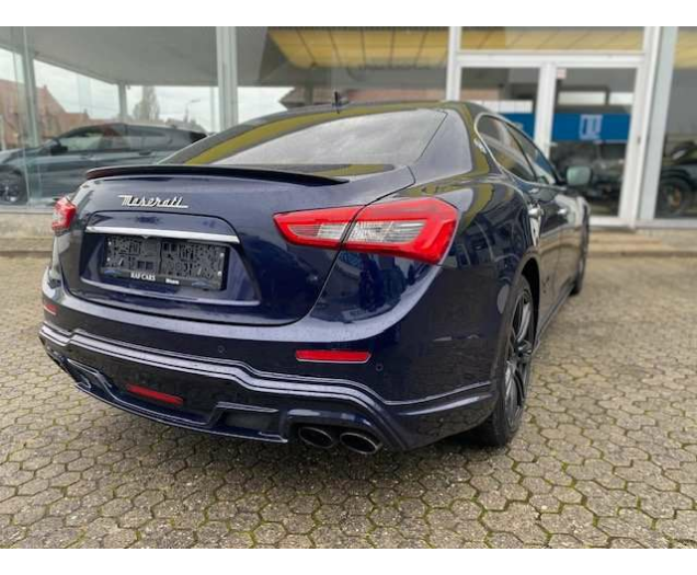 Maserati Ghibli 3.0 D Raf Cars