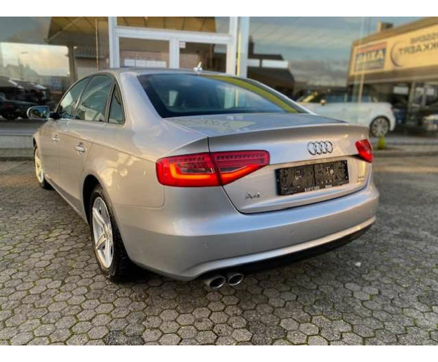 Audi A4 2.0 TDi Raf Cars
