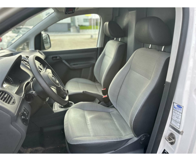 Volkswagen Caddy 1.2 Raf Cars