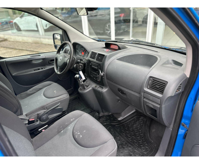Toyota Proace  Raf Cars