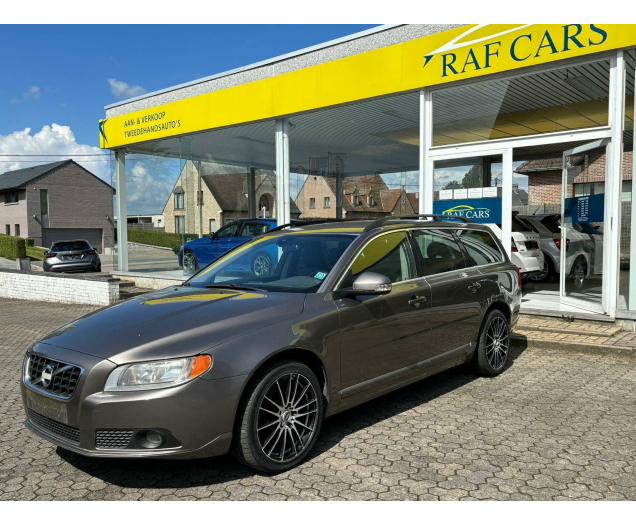 Volvo V70 2.0D Raf Cars
