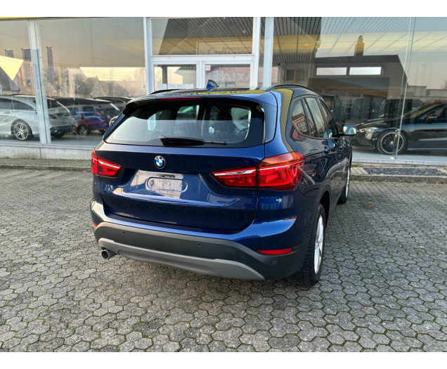 BMW X1 sDrive16d // Raf Cars