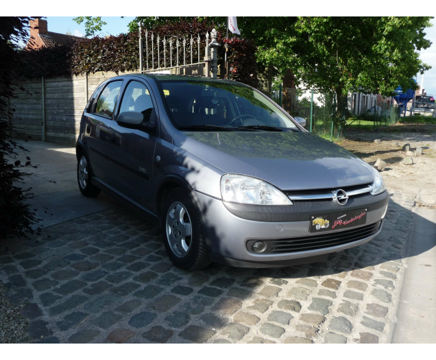 Opel Corsa !!!!! 109.000 km !!!! AIRCO !!! Autohandel Eddy Vanderhaeghen