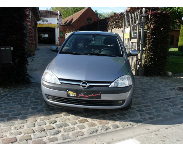 Opel Corsa !!!!! 109.000 km !!!! AIRCO !!! Autohandel Eddy Vanderhaeghen