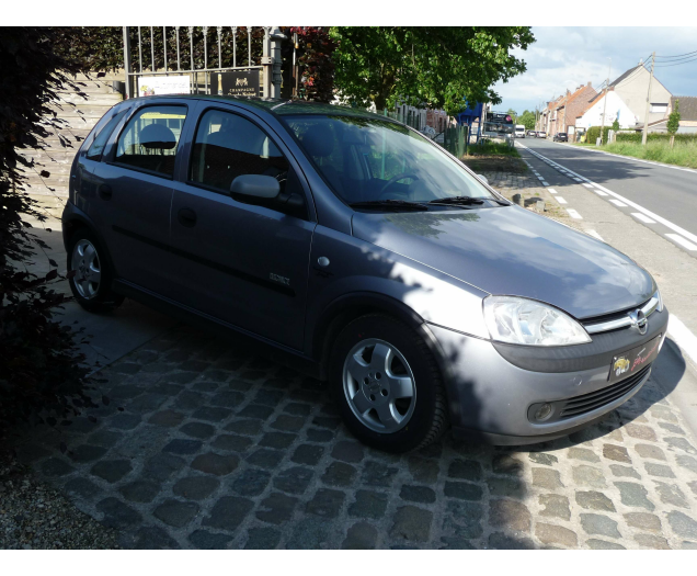 Opel Corsa !!!!! VERKOCHT // VENDU !!!! Autohandel Eddy Vanderhaeghen