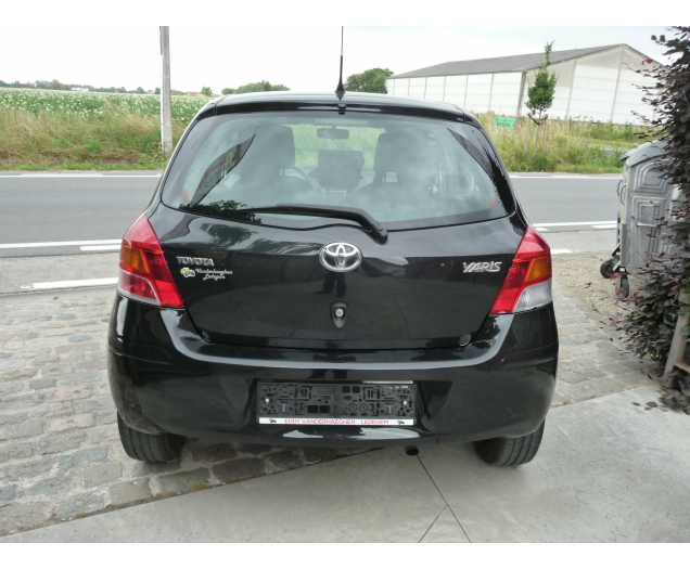 Toyota Yaris 1.33i VVT-i Luna !!!! 55.000 km !!!!!! AIRCO !! Autohandel Eddy Vanderhaeghen