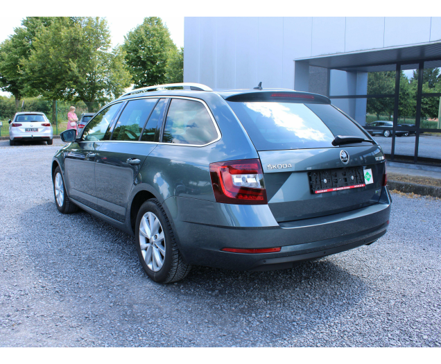 Skoda Octavia 1.5 TGI CAMERA NAVI  LEDER ADAPTIVE CRUISE Christian Cars