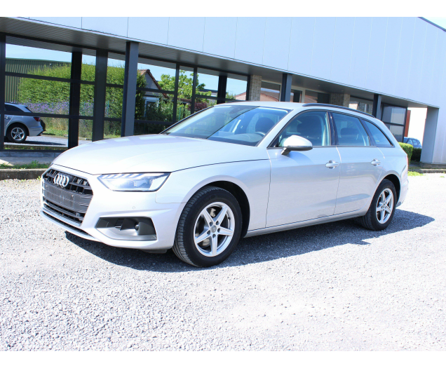 Audi A4 30 TDI  ADAPTIVE CRUISE CAMERA COCKPIT  DODEHOEK Christian Cars