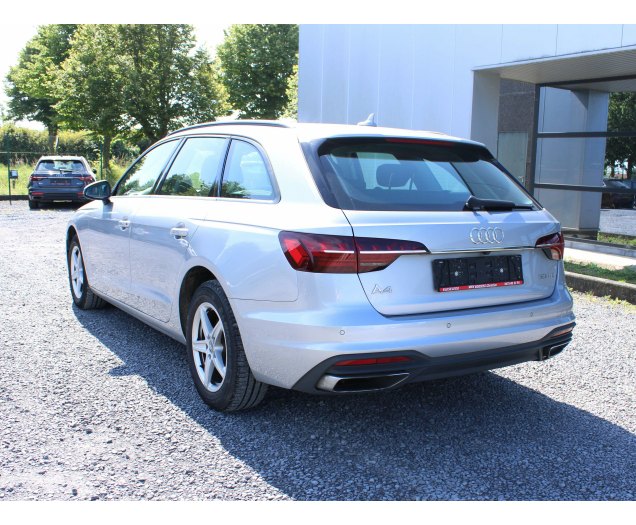 Audi A4 30 TDI  ADAPTIVE CRUISE CAMERA COCKPIT  DODEHOEK Christian Cars