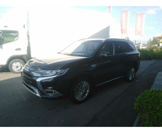 Mitsubishi OUTLANDER 2.4i 4WD PHEV Business Edition SDA AutoLinck - De link voor Uw wagen!