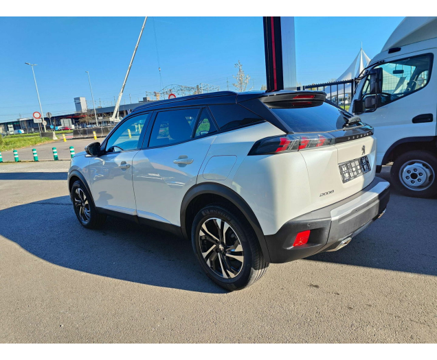 Peugeot  1.2 PureTech Allure S AutoLinck - De link voor Uw wagen!