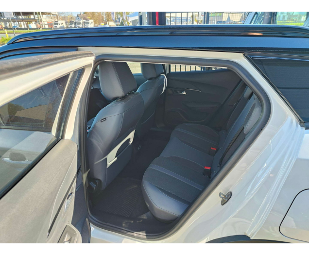 Peugeot  1.2 PureTech Allure S AutoLinck - De link voor Uw wagen!