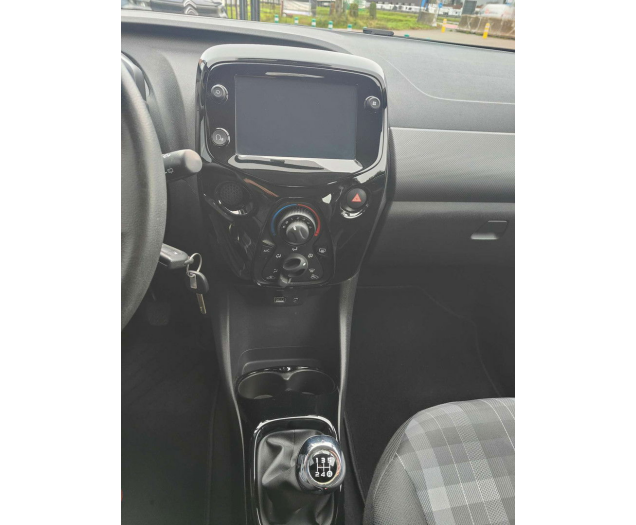 Peugeot  108 VTI 68 Style AutoLinck - De link voor Uw wagen!