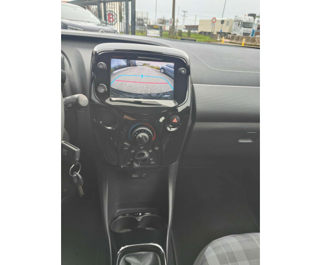 Peugeot  108 VTI 68 Style AutoLinck - De link voor Uw wagen!