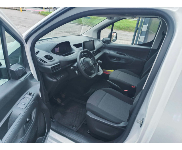 Peugeot  Partner Premium L1 AutoLinck - De link voor Uw wagen!