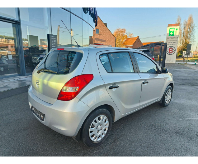 Hyundai i20 Comfort AutoLinck - De link voor Uw wagen!