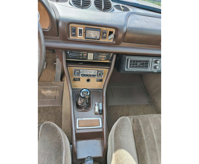 Peugeot 504  AutoLinck - De link voor Uw wagen!