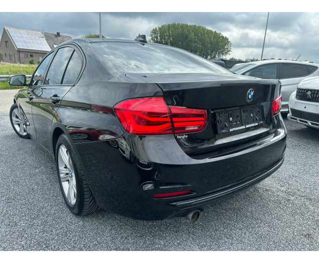 BMW 318 318i Aut. Sport Line 12Maanden waarborg Autohandel Moreno