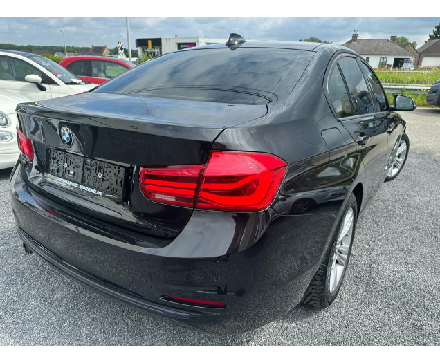 BMW 318 318i Aut. Sport Line 12Maanden waarborg Autohandel Moreno