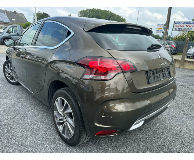 Citroen DS4 VTi 120 Chic navi leder 12Maanden waarborg Autohandel Moreno