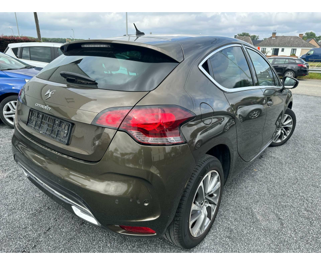 Citroen DS4 VTi 120 Chic navi leder 12Maanden waarborg Autohandel Moreno