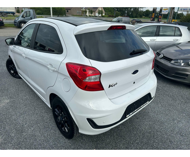 Ford Ka/Ka+ Ka+ 1.2 S&S Black en withe camera 12M waarborg Autohandel Moreno