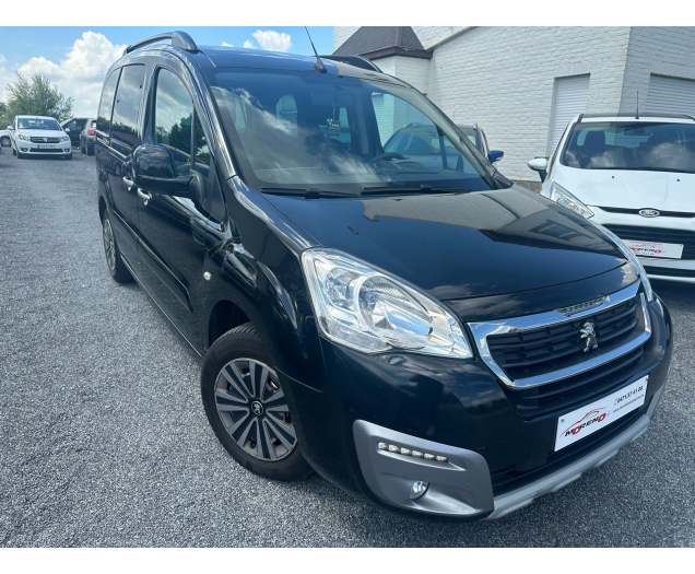 Peugeot Partner Tepee 110 navi camera 12Maanden waarborg Autohandel Moreno