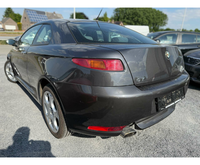 Alfa Romeo GT 1.8 TS Progression 12 maanden waarborg Autohandel Moreno
