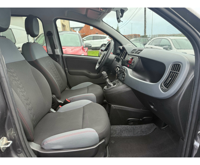 Fiat New Panda 12 Maanden waarborg Autohandel Moreno