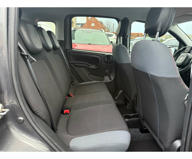 Fiat New Panda 12 Maanden waarborg Autohandel Moreno