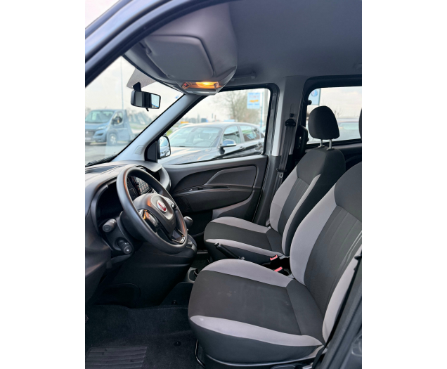 Fiat Doblo Doblo 1.6 d applecapplay camera 5 zit lichtevracht Autohandel Moreno