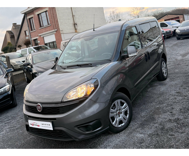 Fiat Doblo Doblo 1.6 d applecapplay camera 5 zit lichtevracht Autohandel Moreno