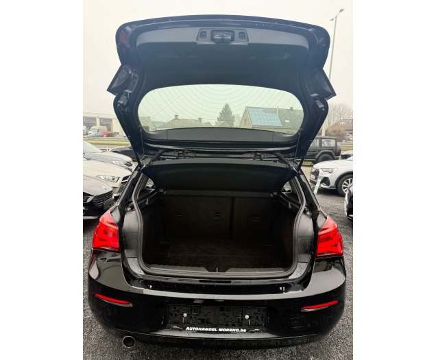 BMW 116 116i navi 12 maanden waarborg Autohandel Moreno