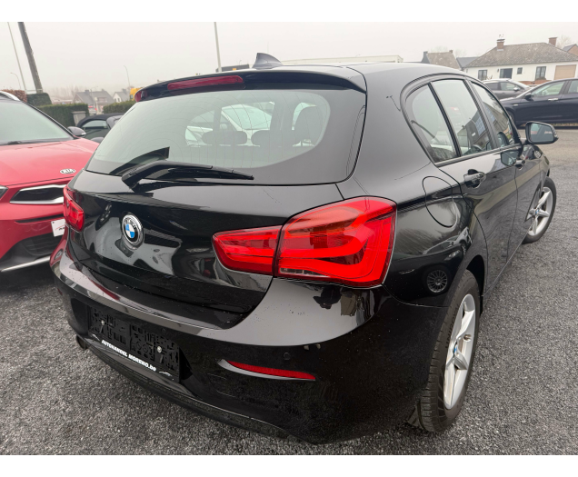 BMW 116 116i navi 12 maanden waarborg Autohandel Moreno