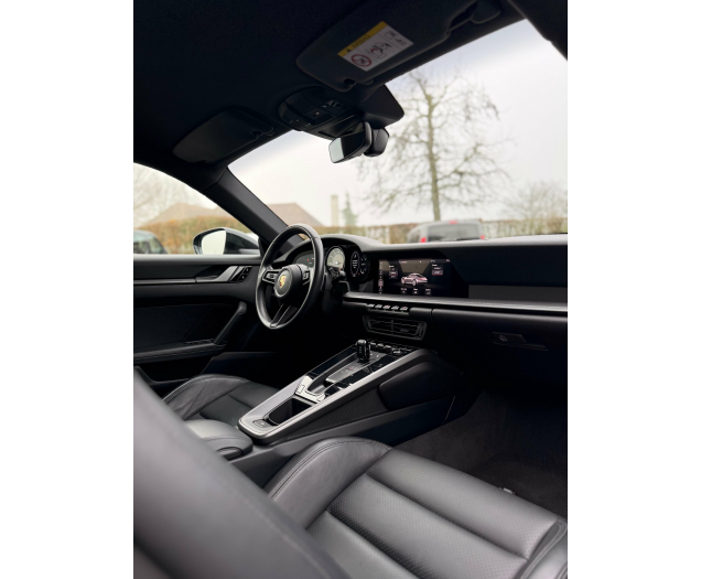 Porsche 992 911 Carrera PDK sportuitlaat swheels 12 M waarborg Autohandel Moreno