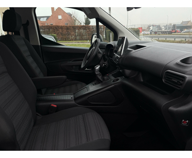 Opel Combo Combo 1.5 applecarplay 360 camera 12 m waarborg Autohandel Moreno