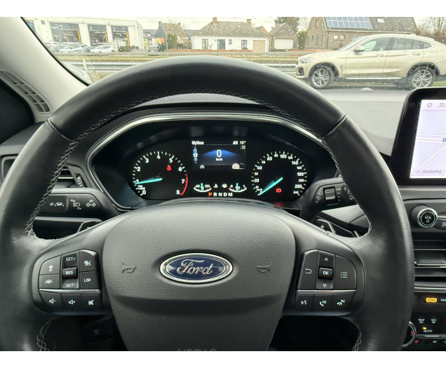 Ford Focus Focus 1.0 hybrid panodak 12 Maanden waarborg Autohandel Moreno