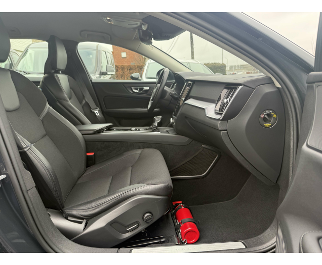 Volvo V60 V60 2.0 D3 Geartronic 12Maanden waarborg Autohandel Moreno