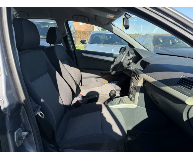 Opel Astra Astra 1.4i Cosmo 12 M waarborg Autohandel Moreno