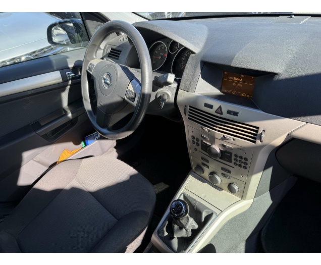 Opel Astra Astra 1.4i Cosmo 12 M waarborg Autohandel Moreno