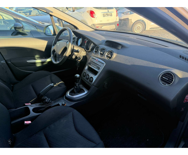 Peugeot 308 308 SW 1.6 HDi Confort Pack Autohandel Moreno