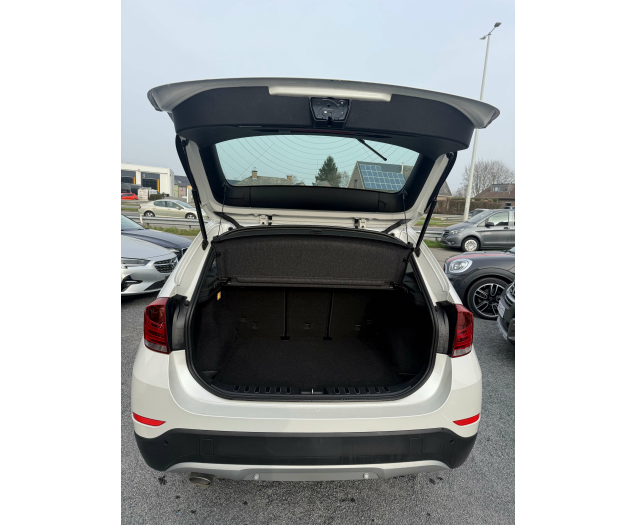 BMW X1 X1 2.0 dA xDrive20 12 m waarborg panodak Autohandel Moreno