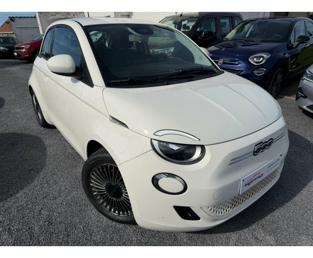 Fiat 500e applecarplay 12 maanden waarborg Autohandel Moreno