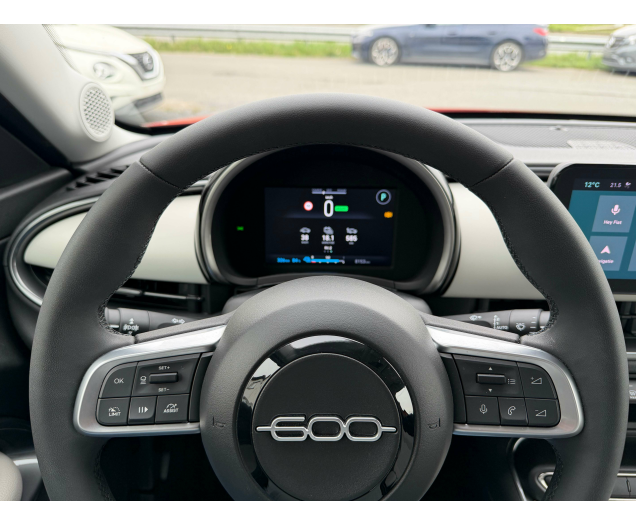 Fiat 600 e-600 62 kWh La Prima 12 Maanden waarborg Autohandel Moreno