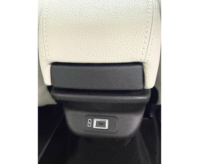 Fiat 600 e-600 62 kWh La Prima 12 Maanden waarborg Autohandel Moreno